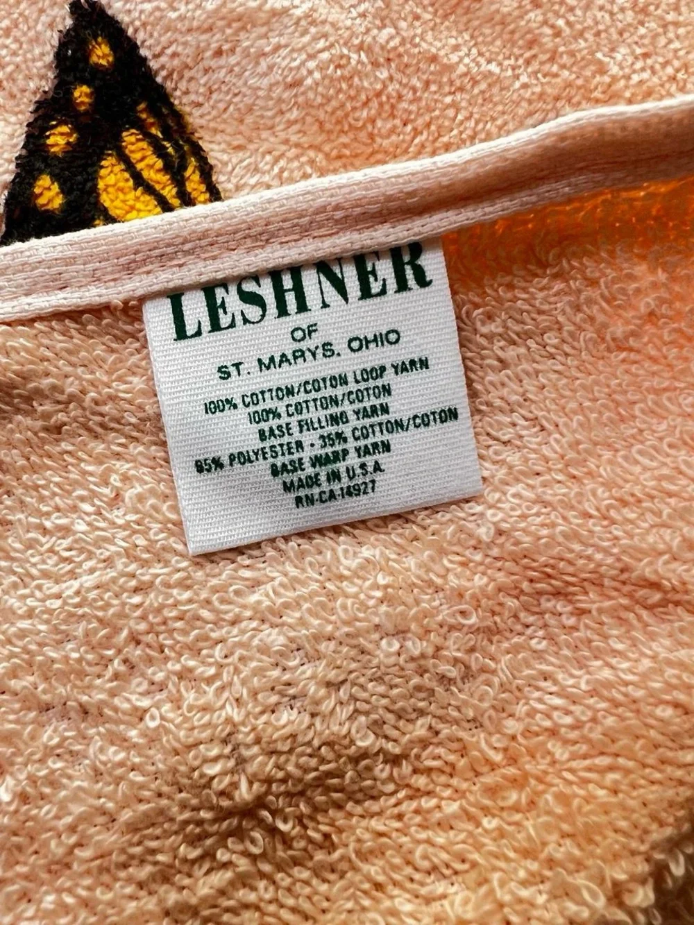 Vintage Leshner Of St. Mary Ohio Fingertip Bathroom Towels Pink Butterfly USA